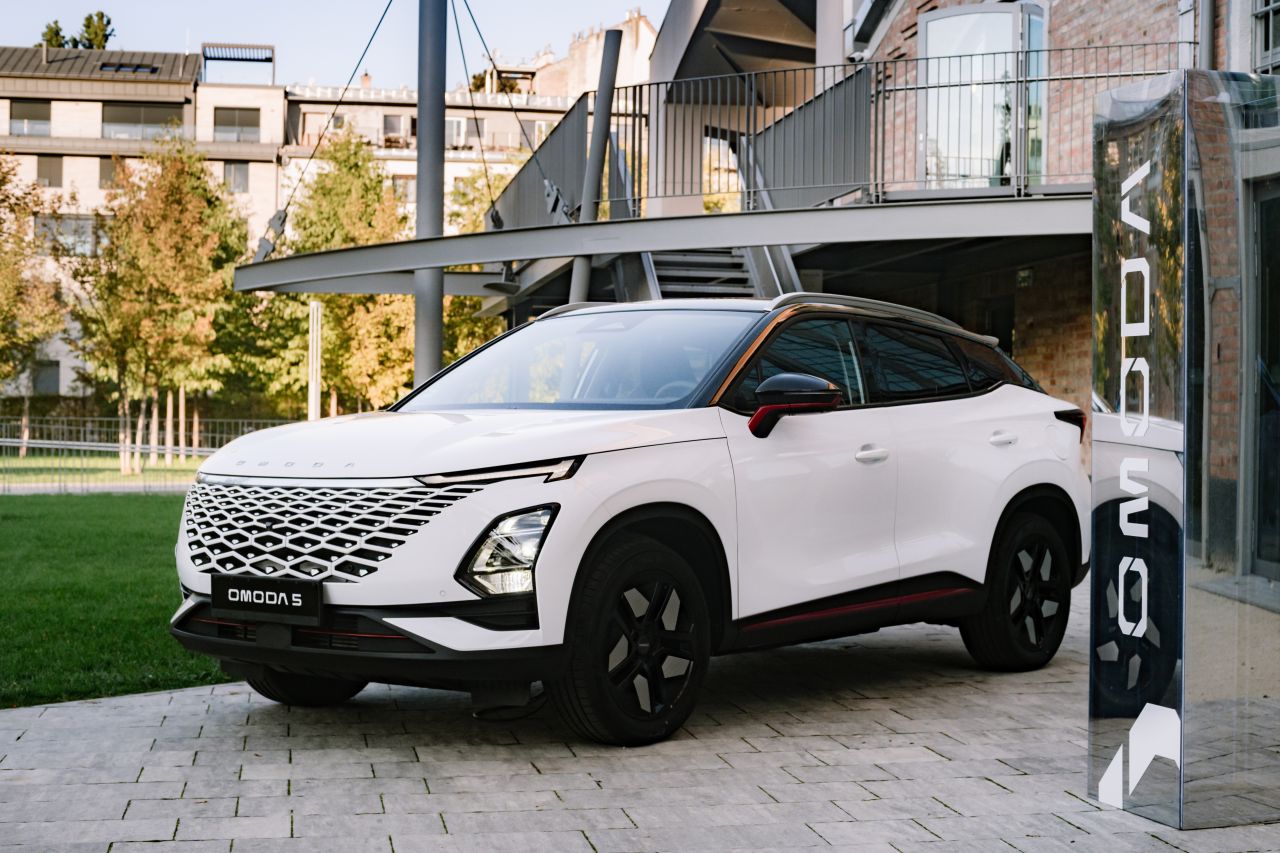 Omoda 5